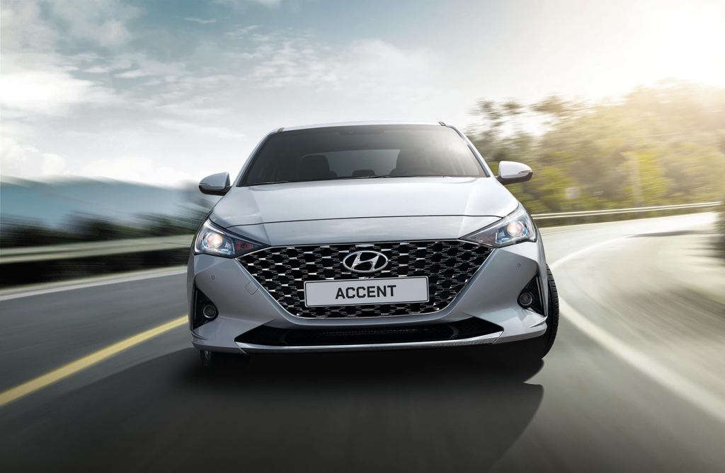 Hyundai accent đầu xe