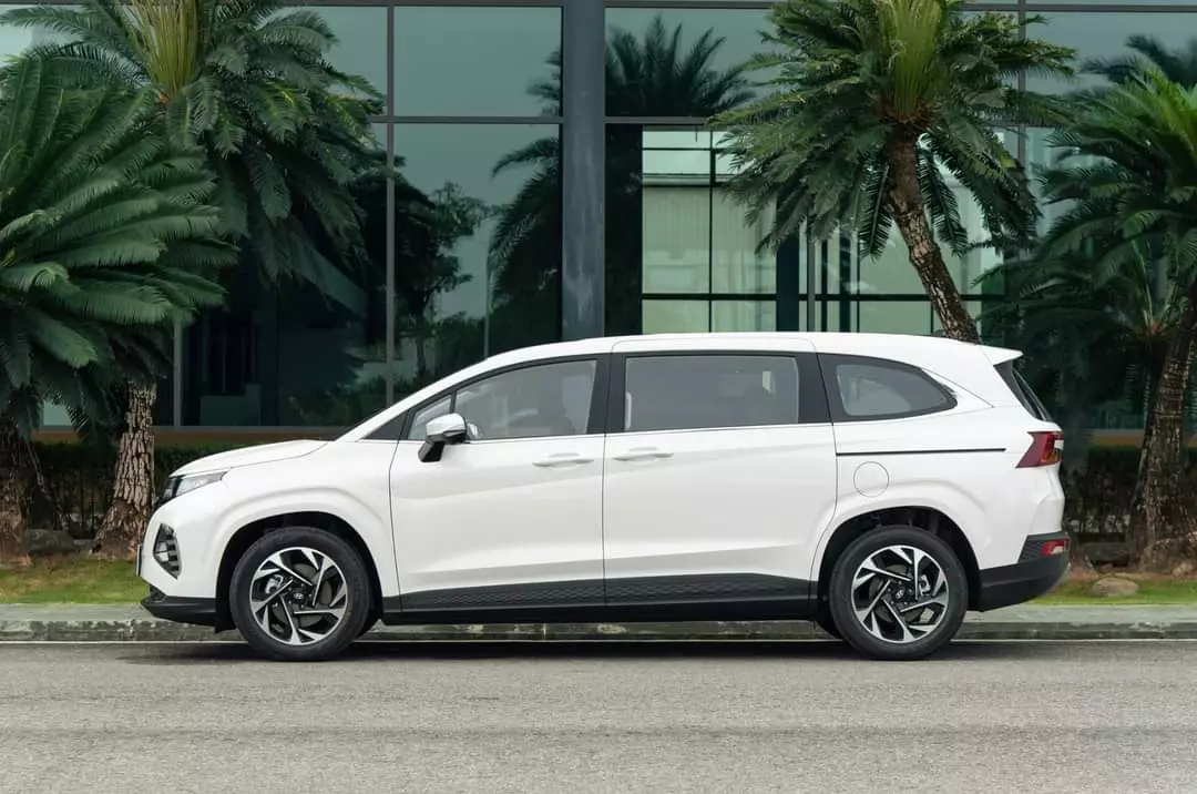 Hyundai Custin - lựa chọn kinh tế cho gia đình Việt